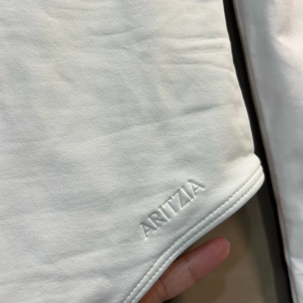 BNWT Aritzia Contour Bodysuit - Picture 4 of 5